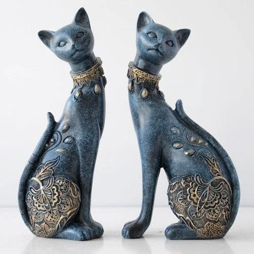 Elegant_Cat_Figurine_-_-4181918 Elegant Cat Figurine -