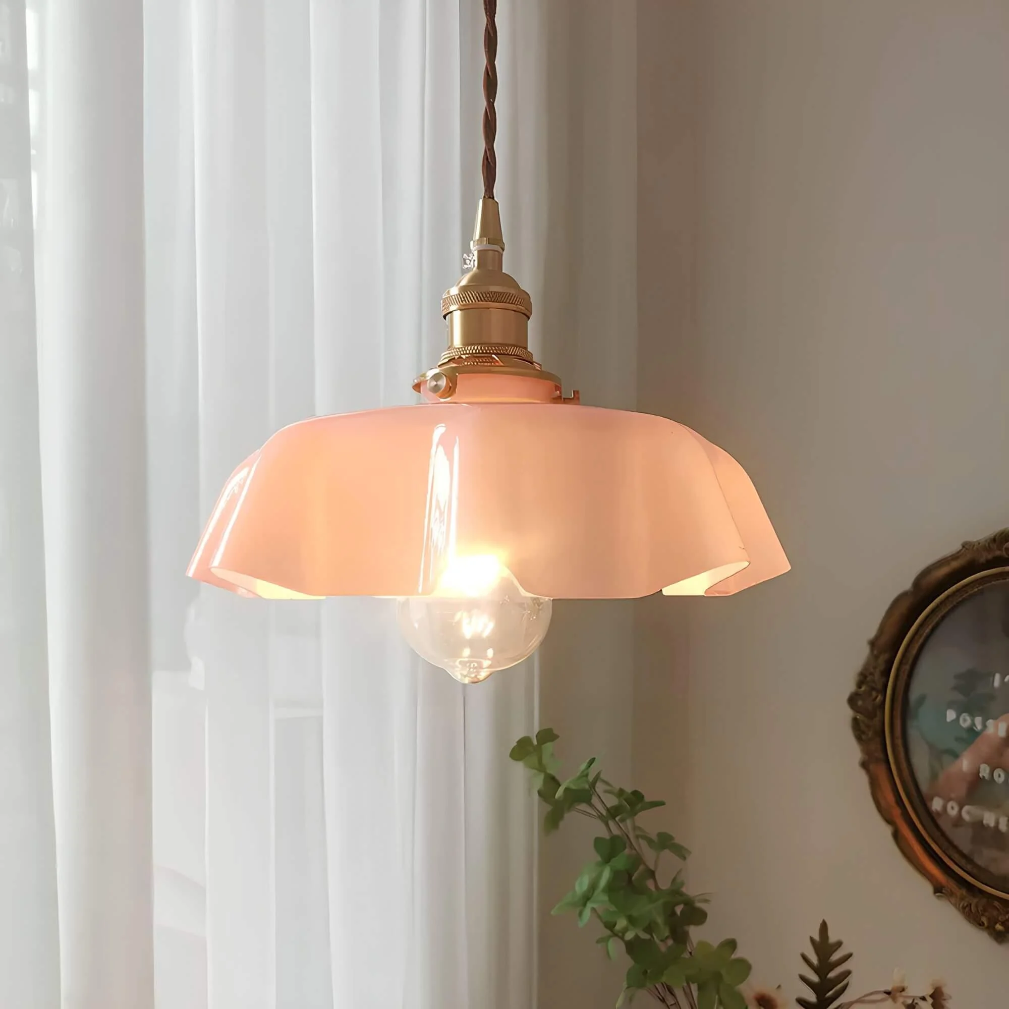 EleganzLicht-MessingHangelampemitklassischemDesign3xlumina Eleganzlicht Messinghangelampemitklassischemdesign3xlumina