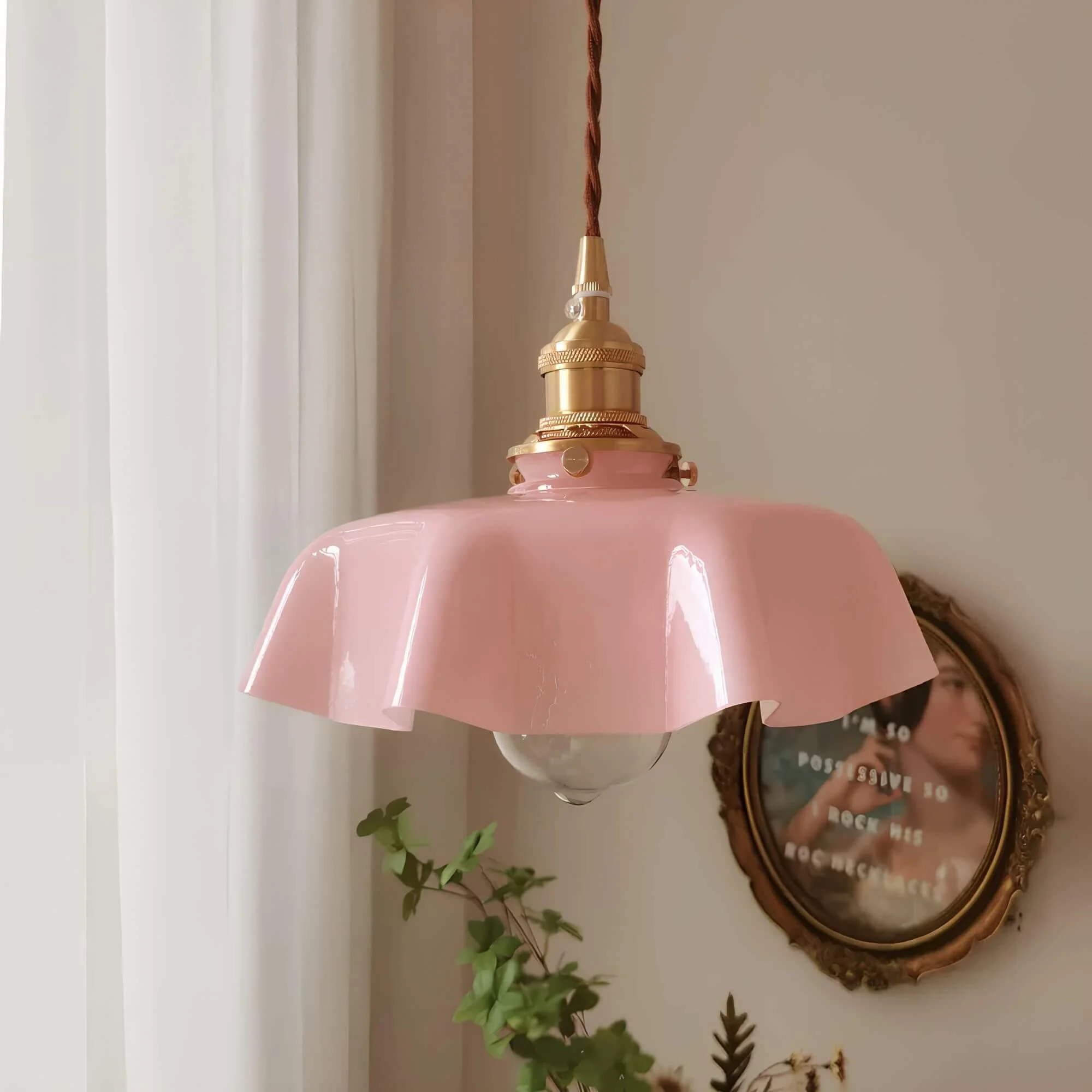 EleganzLicht-MessingHangelampemitklassischemDesign4 Eleganzlicht Messinghangelampemitklassischemdesign4