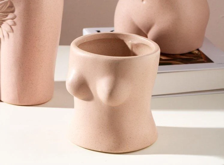 Eleri_Vases_-_-4182824 Eleri Vases -
