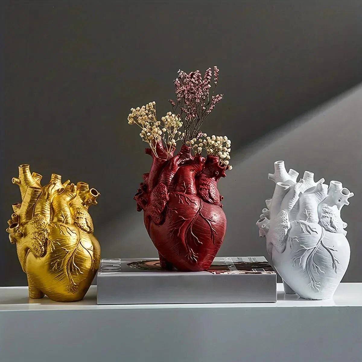 Elvase_-_Heart-shaped_Ceramic_Vase_-_-_tag1_-4214738 Elvase - Heart-shaped Ceramic Vase - - #tag1#