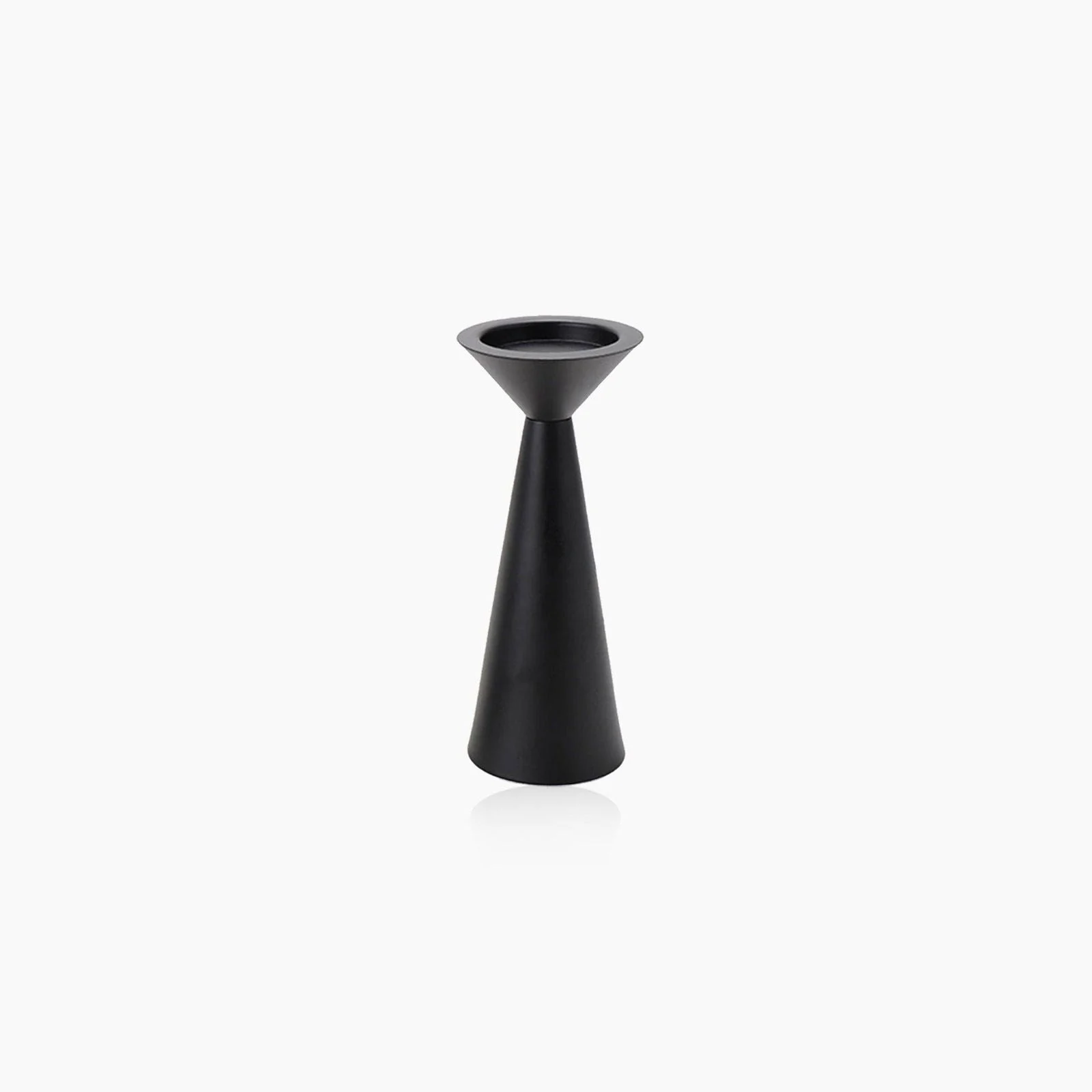European_Style_Black_Matte_Metal_Candle_Stand_-_-4185509 European Style Black Matte Metal Candle Stand -