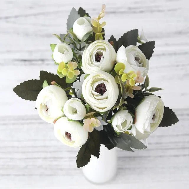 Europese-Vintage-Kunstzijde-Thee-Rose-Bloemen-6-Hoofd-4-Kleine-Bud-Boeket-Bruiloft-Thuis-Retro-Nep.jpg_640x640_0c73e4ba-2300-475a-a14e-5ae69b0427d6 VelvetBloom - Artificial silk flowers - ISTANBULLU LTD