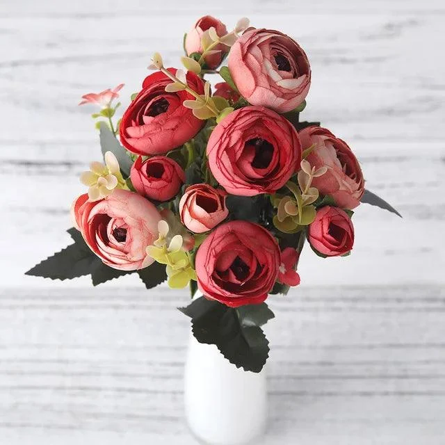 Europese-Vintage-Kunstzijde-Thee-Rose-Bloemen-6-Hoofd-4-Kleine-Bud-Boeket-Bruiloft-Thuis-Retro-Nep.jpg_640x640_a5db5f57-5c9e-4710-a0d4-77fc6efe0444 VelvetBloom - Artificial silk flowers - ISTANBULLU LTD