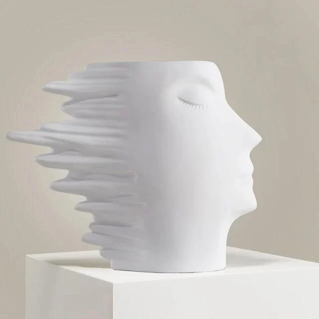 Faces_in_the_Wind_Vase_-_-4187031 Faces in the Wind Vase -