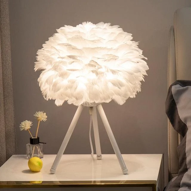 Feather_Table_Lamp_-_-4188180 Feather Table Lamp -