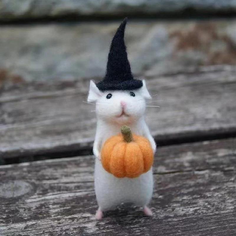 Felt Mouse and Pumpkin Ornament - - #tag1#
