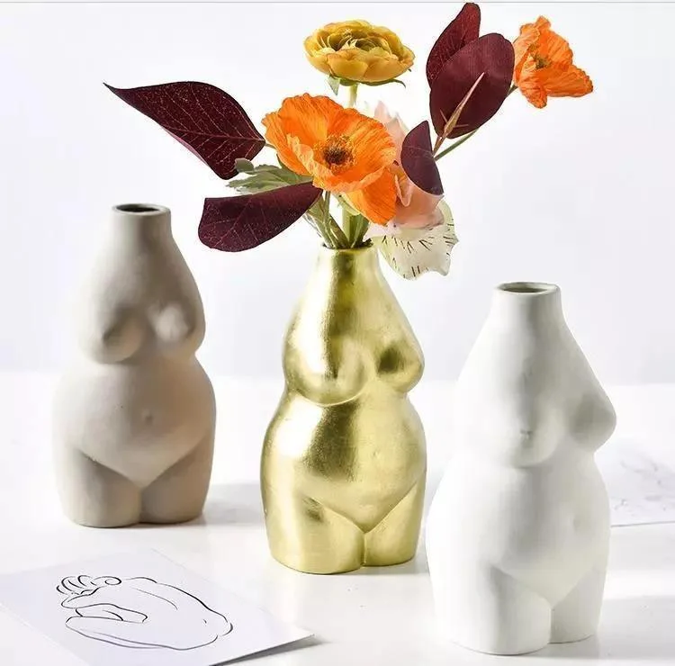 Feminine_Curves_Nude_Female_Ceramic_Vase_-_-4188445 Feminine Curves Nude Female Ceramic Vase -