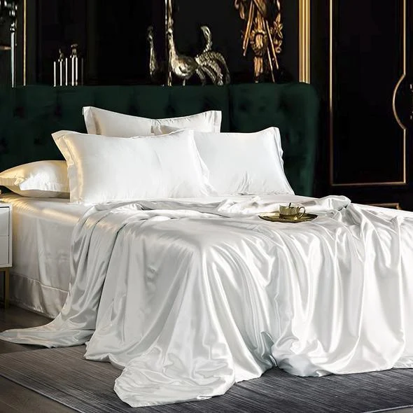 Fitted_4PCS_SUPER_SOFT_Luxury_Silk_Bedding_Set_1_FITTED_SHEET_1_QUILT_COVER_2_PILLOWCASE_-_-_tag1_-4209365 Fitted 4PCS SUPER SOFT Luxury Silk Bedding Set(1 FITTED SHEET+1 QUILT COVER+ 2 PILLOWCASE) - - #tag1#