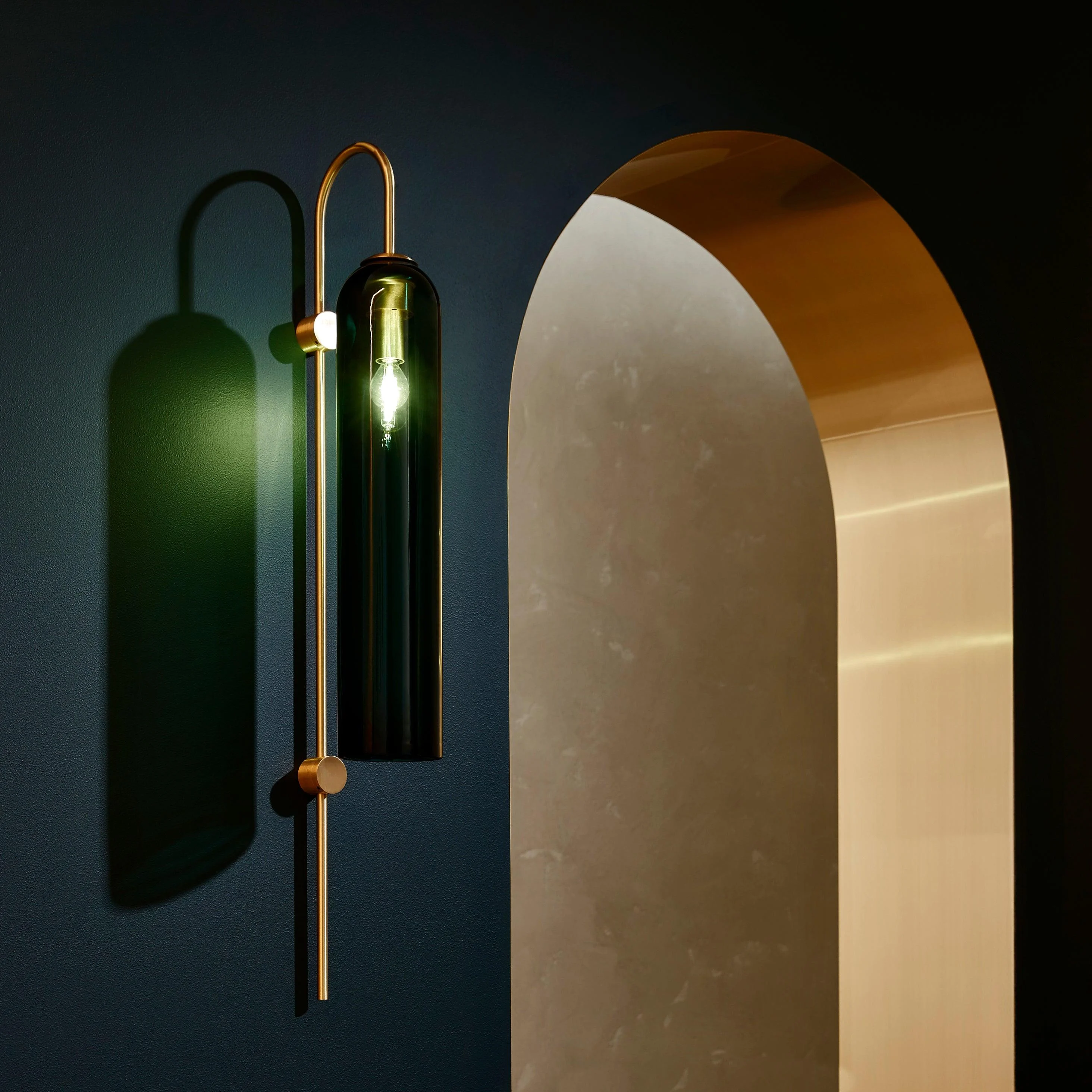 Float_Wall_Lamp_22 Float Wall Lamp 22