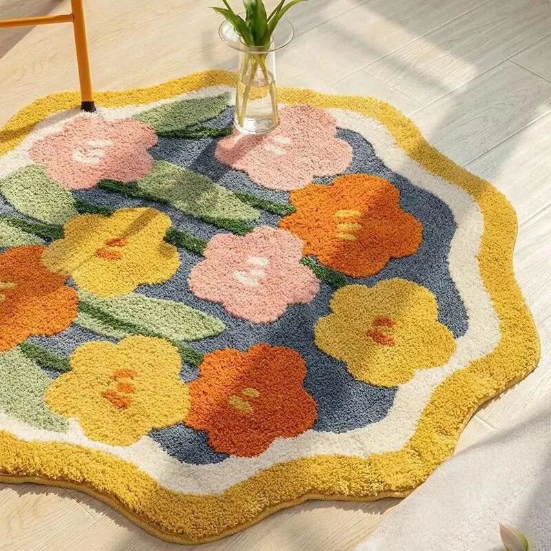 Floral Fluffy Hand-Crafted Round Rug -