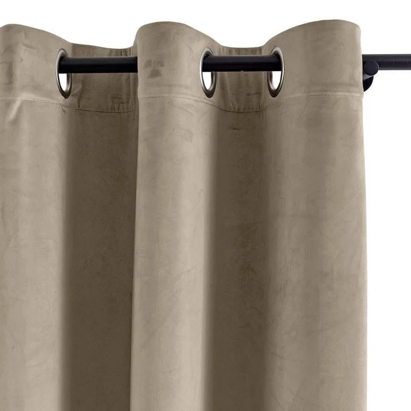 Folora-Curtaingivesyourinterioraluxuriousandwarmlook-Homeko14 Folora - Curtain gives your interior a luxurious and warm look - Homeko