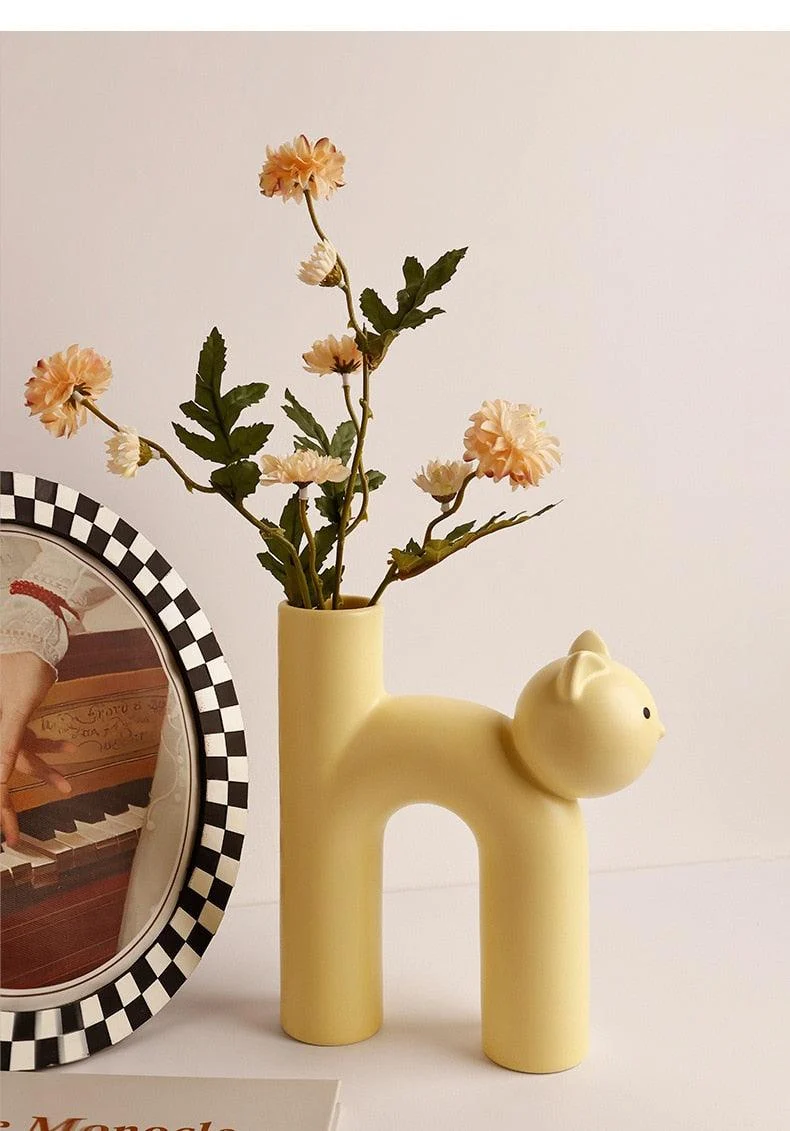 Frisky Kitty Tube Vase -