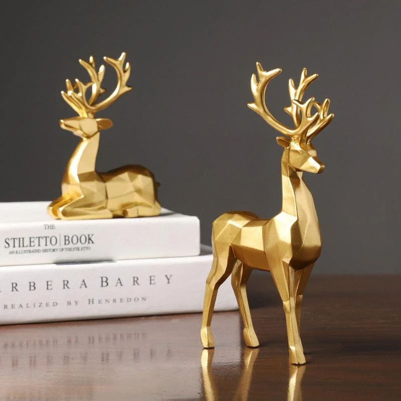 GeometricReindeerSculptures-Homeko6 Geometric Reindeer Sculptures - Homeko