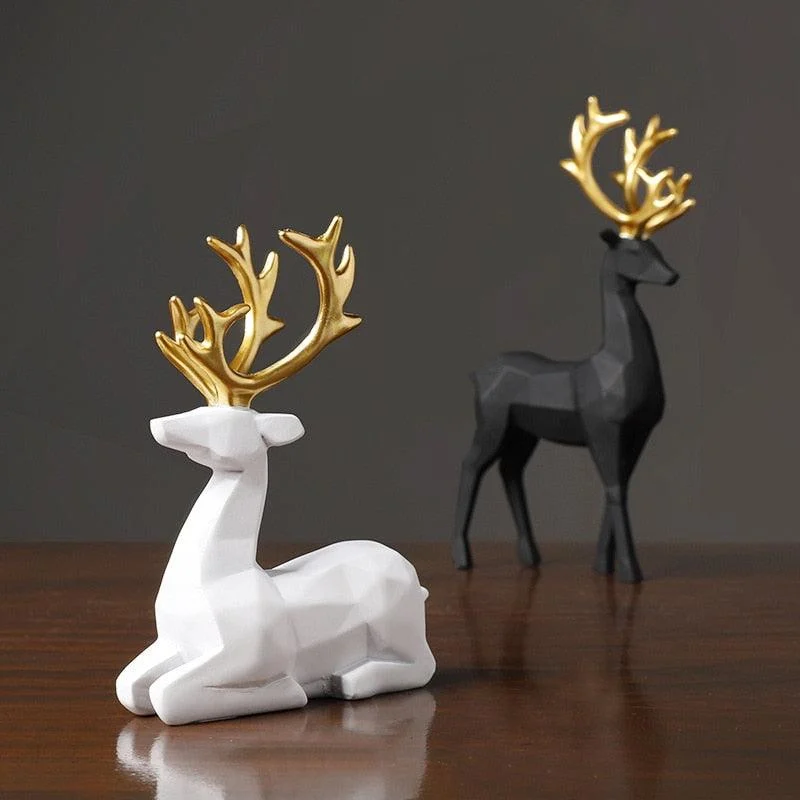 GeometricReindeerSculptures-Homeko8 Geometric Reindeer Sculptures - Homeko