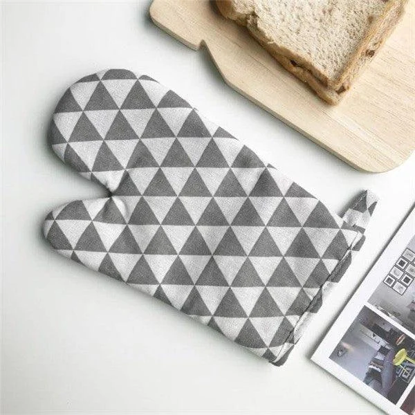Geometric Oven Glove -