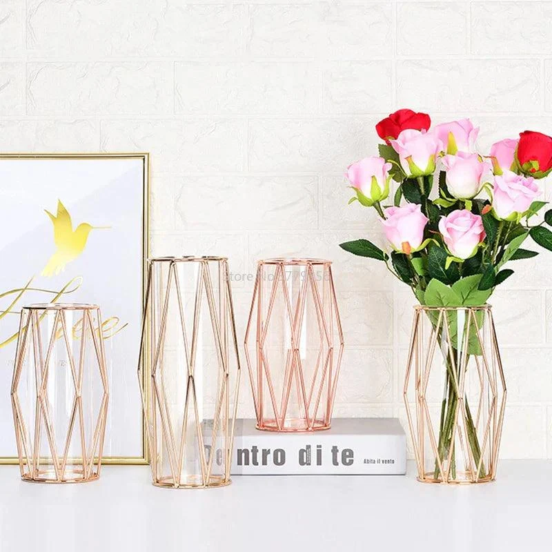GildedBloom_-_Gilded_flower_vase_-_-4194524 GildedBloom - Gilded flower vase -