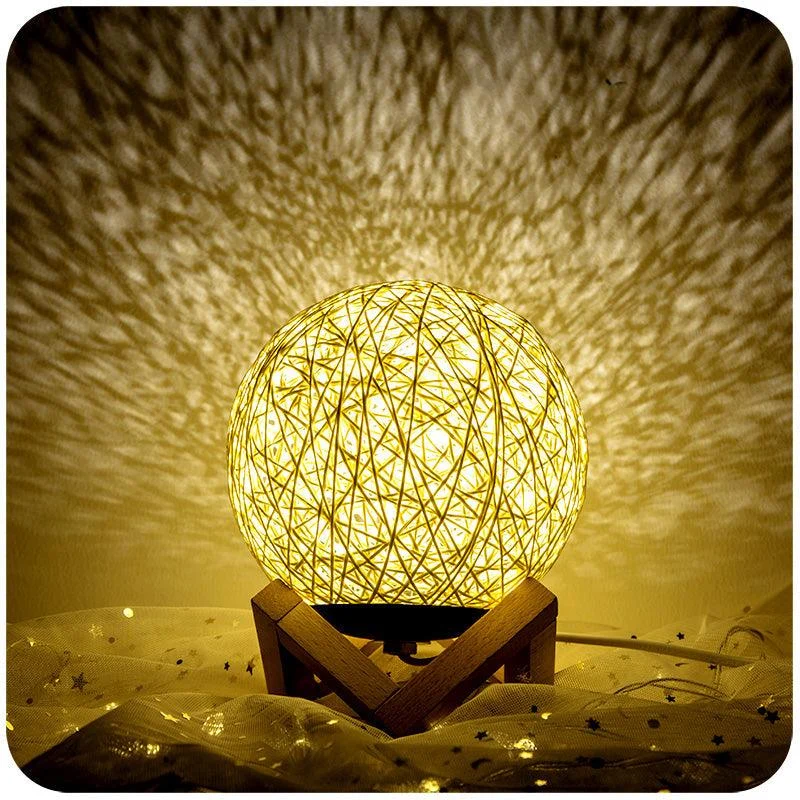 Globo Table Lamp - Homeko