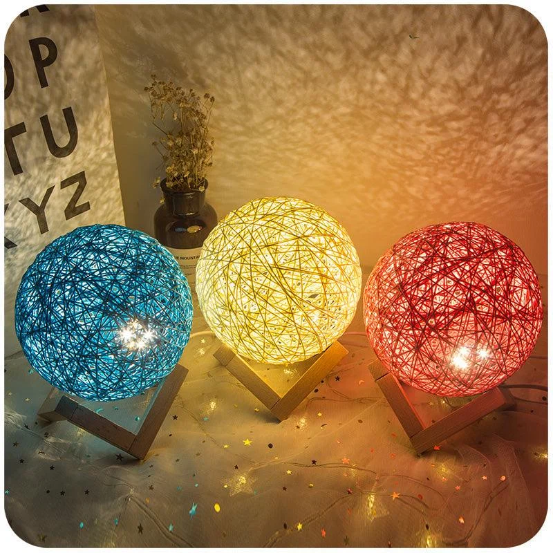 Globo Table Lamp - Homeko