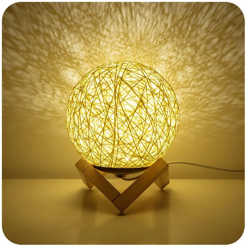 Globo Table Lamp - Homeko