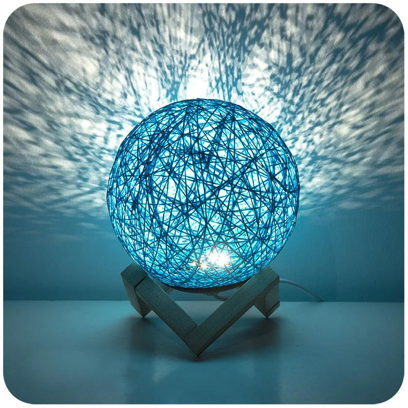 Globo Table Lamp - Homeko