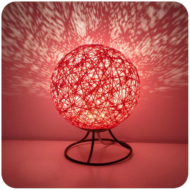 Globo Table Lamp - Homeko