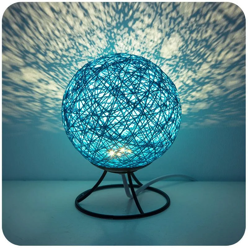 Globo Table Lamp - Homeko