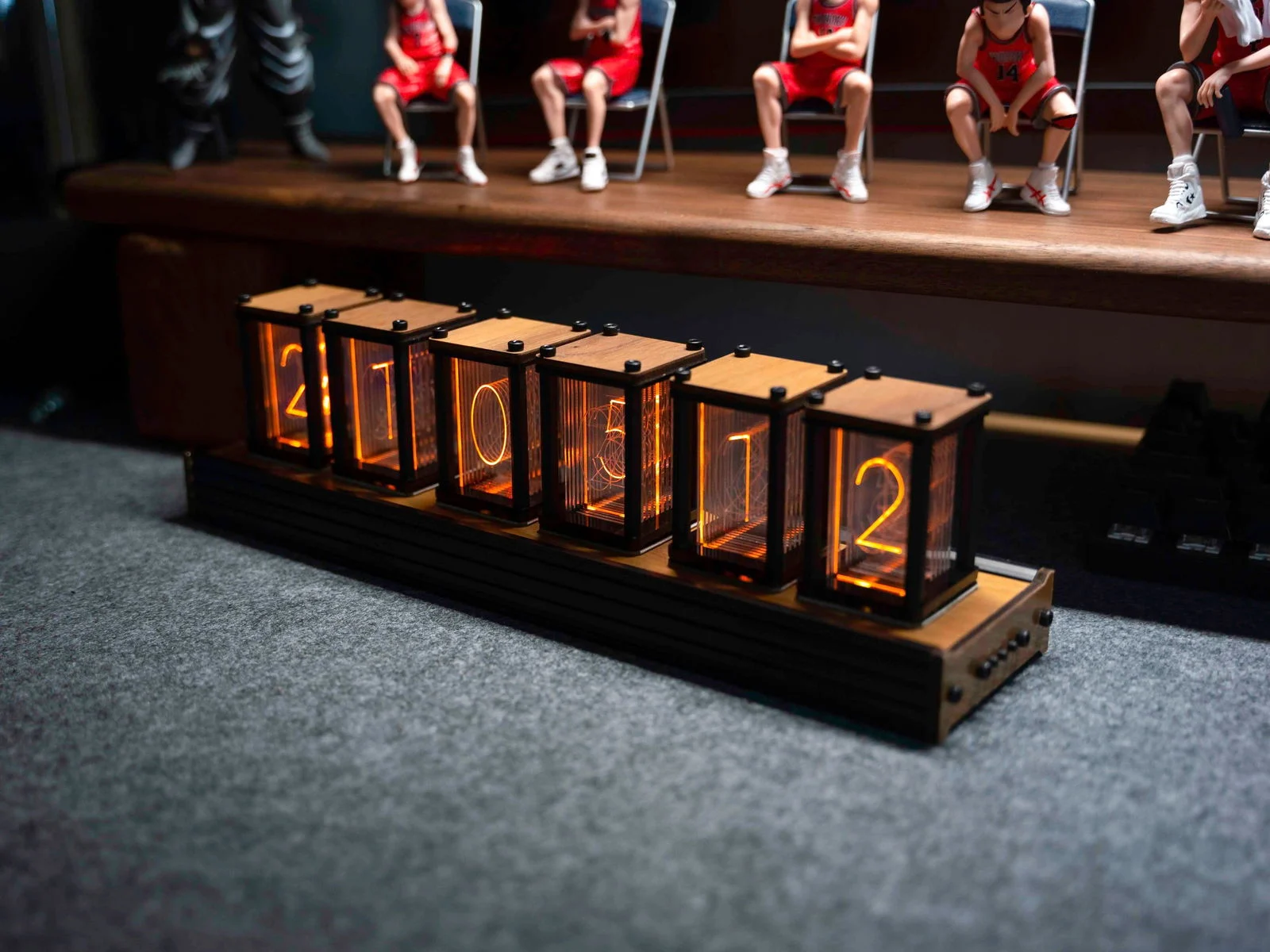 Glow_Nixie_Tube_Wood_Digital_Clock_-_-4196022 Glow Nixie Tube Wood Digital Clock -