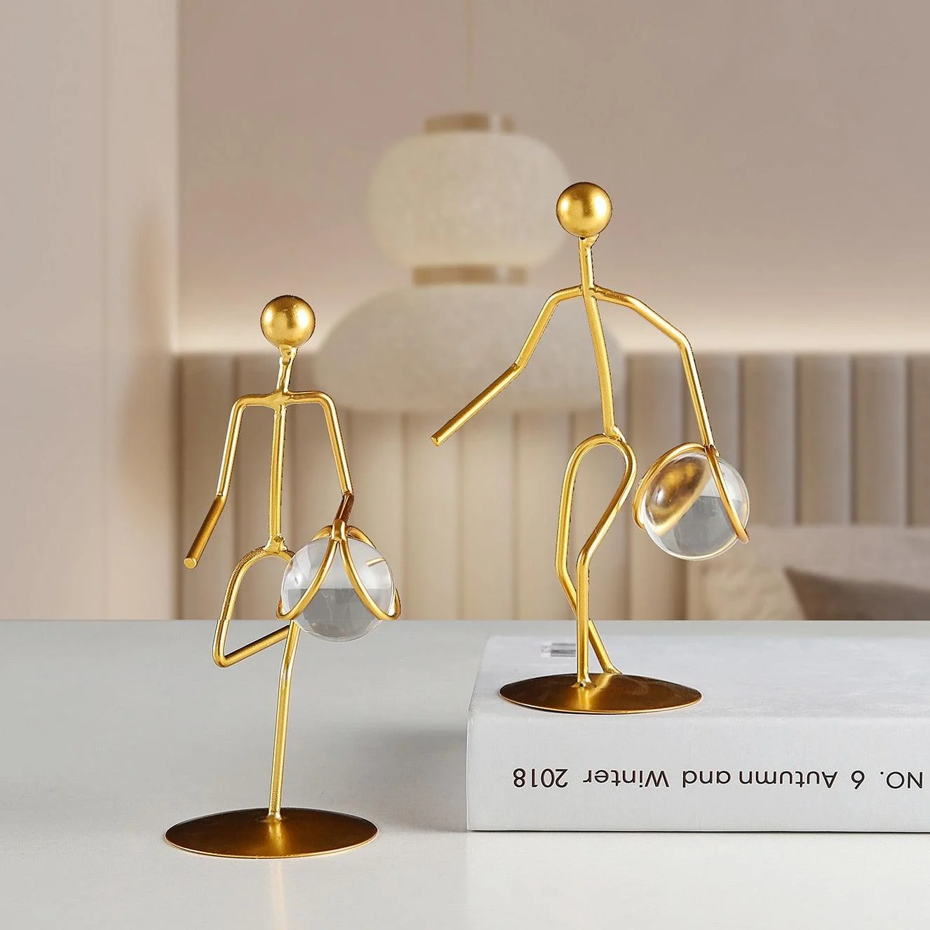 GoldenIronNBAFigurines-Homeko4 Golden Iron NBA Figurines - Homeko
