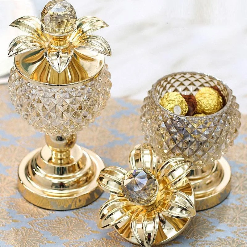Golden_Crystal_Glass_Storage_with_Cover_-_-4196776 Golden Crystal Glass Storage with Cover -