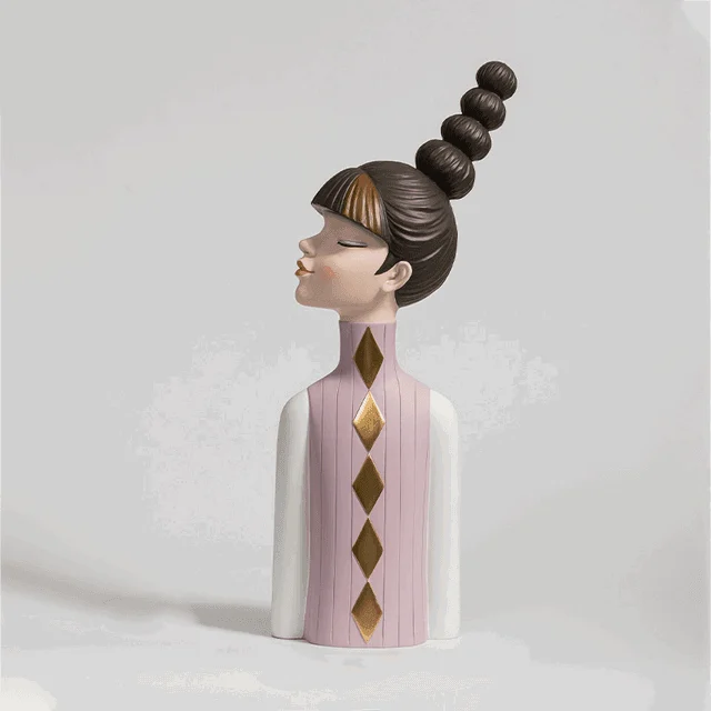 Gorgeous_Girl_Statue_-_-4197438 Gorgeous Girl Statue -