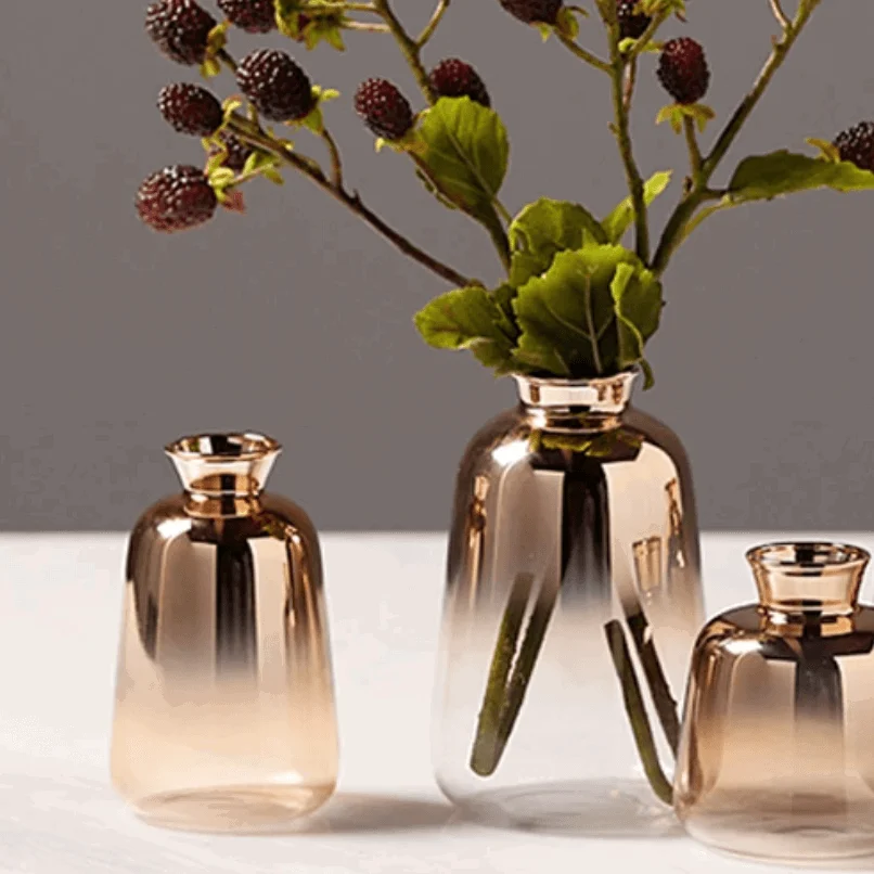 Gradient Vases -