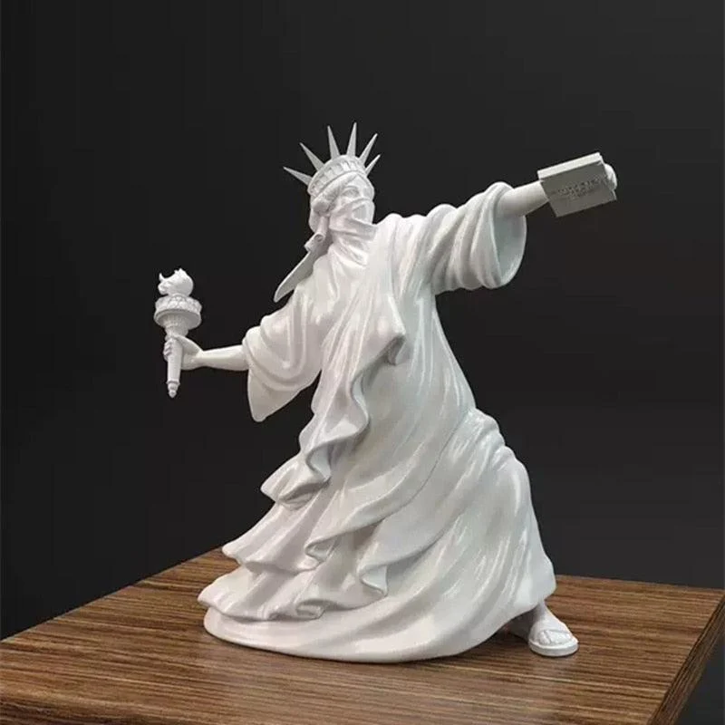 H0cc4f52ff4a4410186b9c041d4ad7694J Statue of Liberty Sculpture - ISTANBULLU LTD