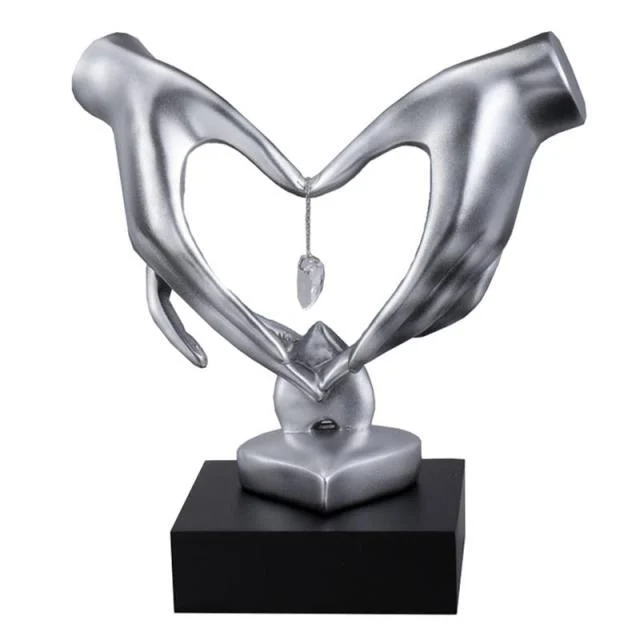Hand_Love_Heart-Shaped_Figurine_-_-4199221 Hand Love Heart-Shaped Figurine -