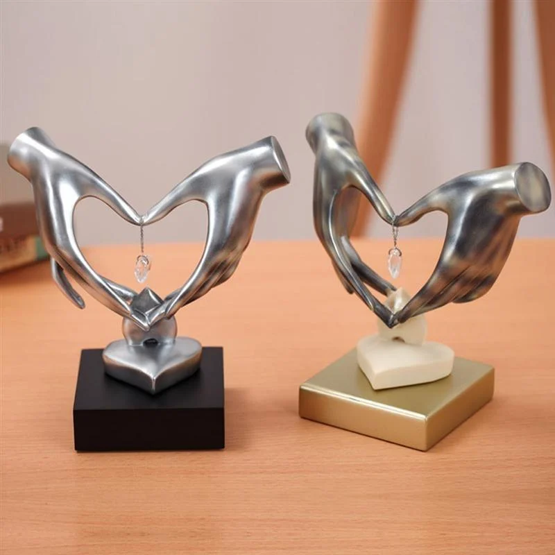 Hand_Love_Heart-Shaped_Figurine_-_-4199225 Hand Love Heart-Shaped Figurine -