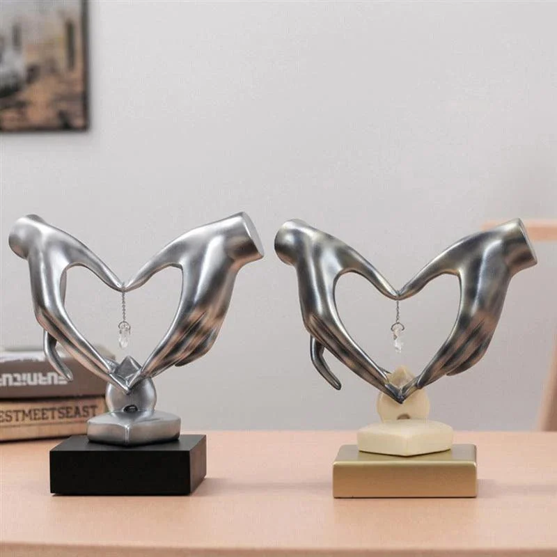 Hand_Love_Heart-Shaped_Figurine_-_-4199230 Hand Love Heart-Shaped Figurine -
