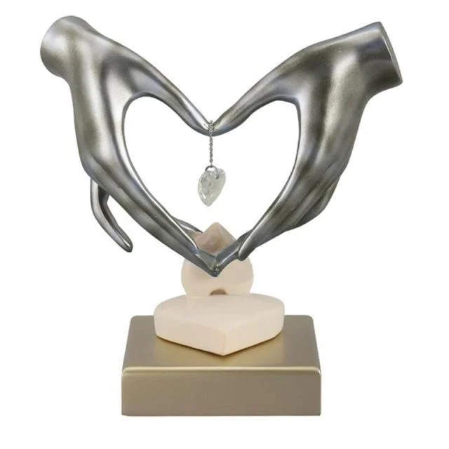 Hand_Love_Heart-Shaped_Figurine_-_-4199234 Hand Love Heart-Shaped Figurine -