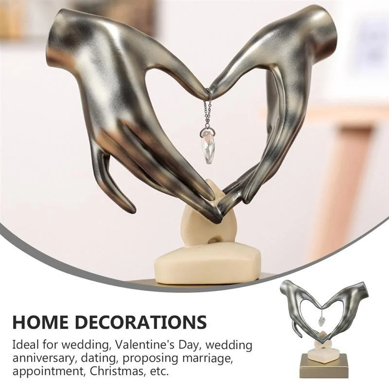 Hand_Love_Heart-Shaped_Figurine_-_-4199242 Hand Love Heart-Shaped Figurine -