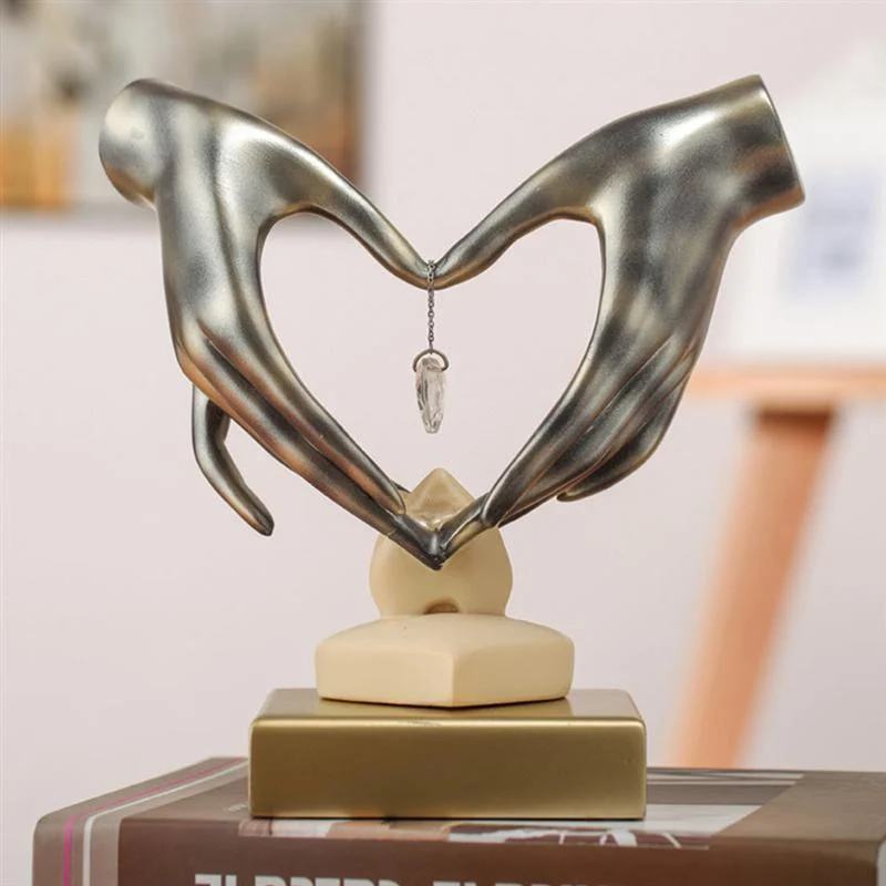 Hand_Love_Heart-Shaped_Figurine_-_-4199257 Hand Love Heart-Shaped Figurine -