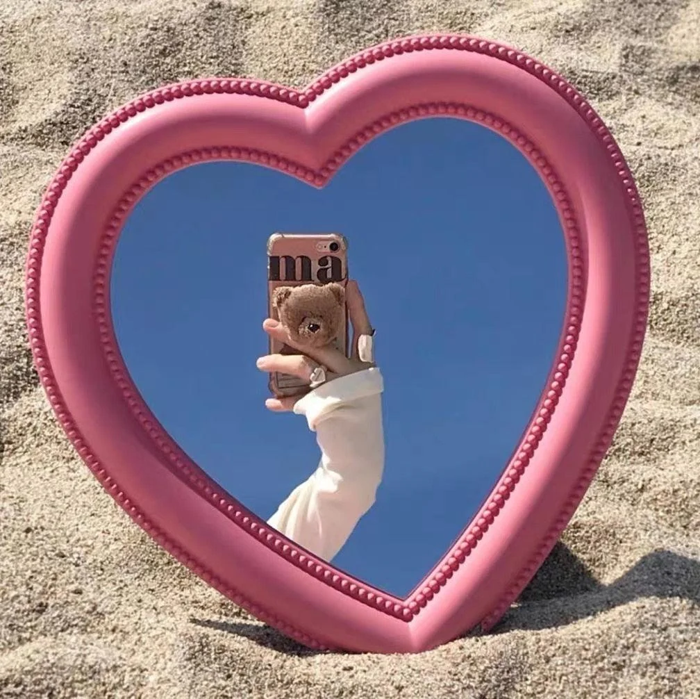 Pink Heart Shaped Compact Mirror - ISTANBULLU LTD
