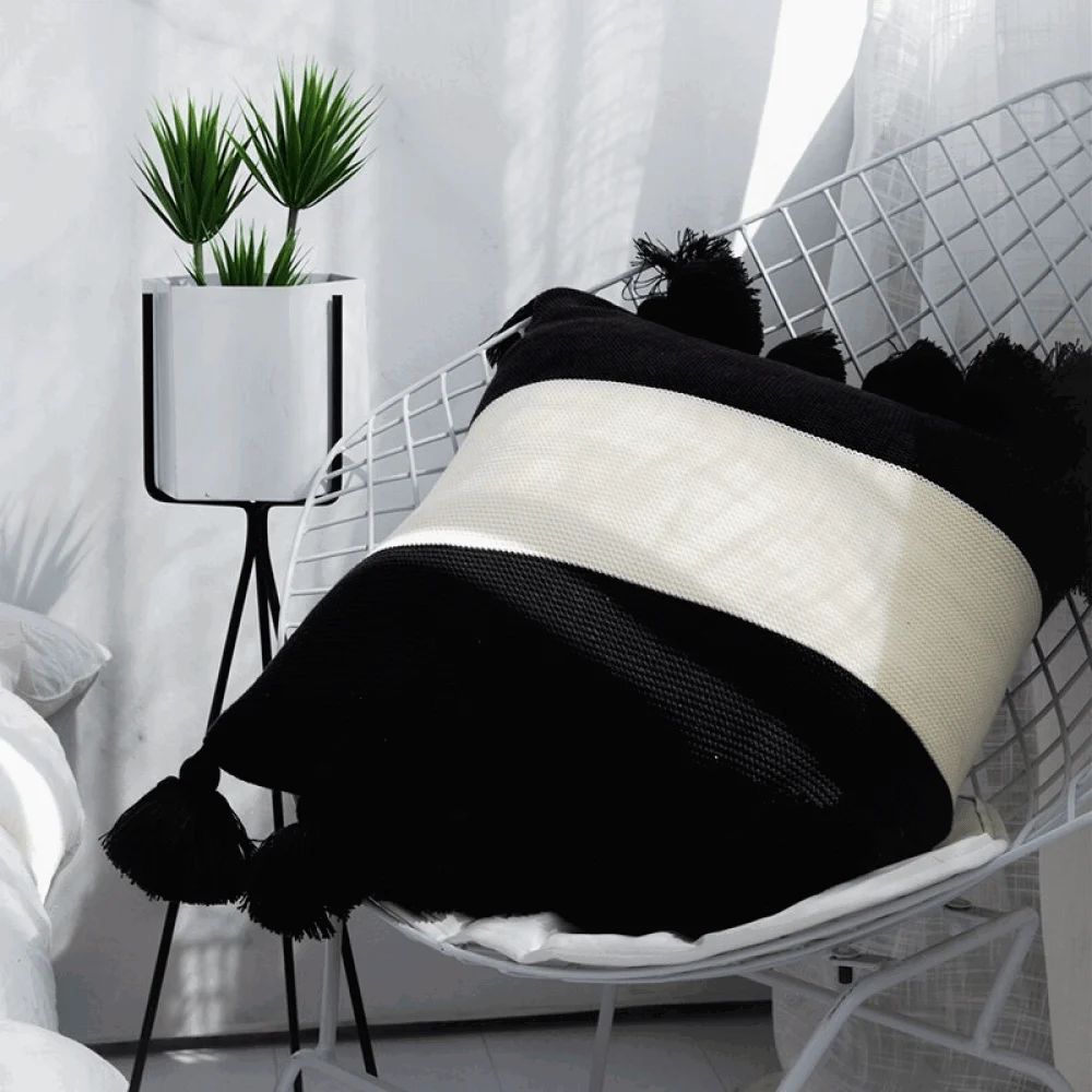 Homeko_Bold_Stripe_Knitted_Pillow_Cover_-_-4217297 Homeko Bold Stripe Knitted Pillow Cover -