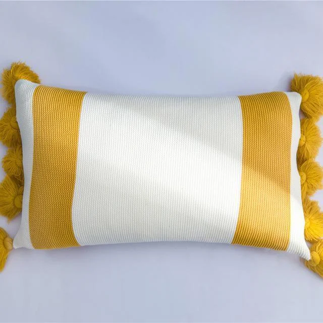 Homeko_Bold_Stripe_Knitted_Pillow_Cover_-_-4217337 Homeko Bold Stripe Knitted Pillow Cover -