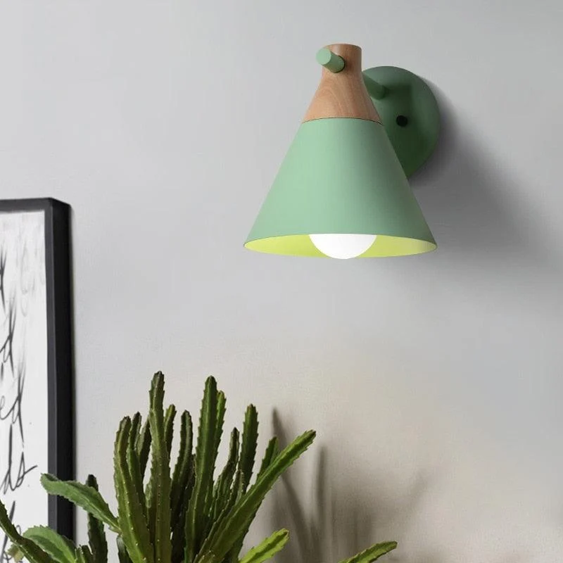 Homeko Cone Wood Wall Light -