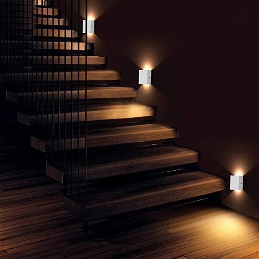 Homeko Cube Wall Mounted Light -