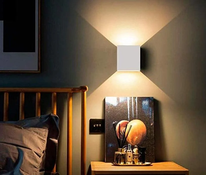 Homeko Cube Wall Mounted Light -
