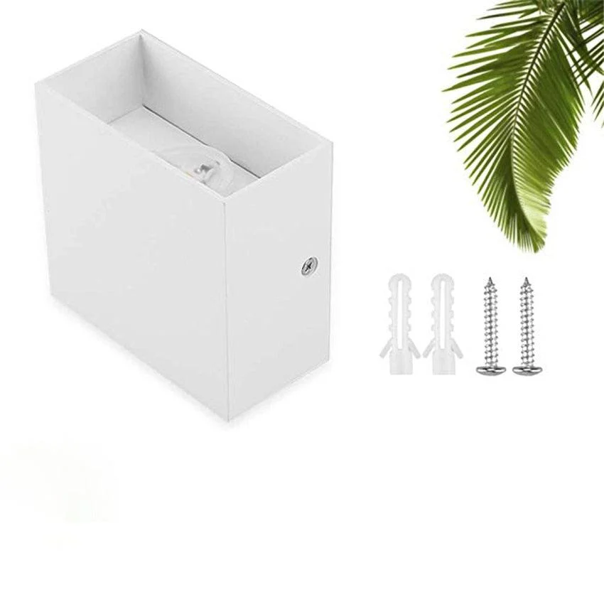 Homeko Cube Wall Mounted Light -