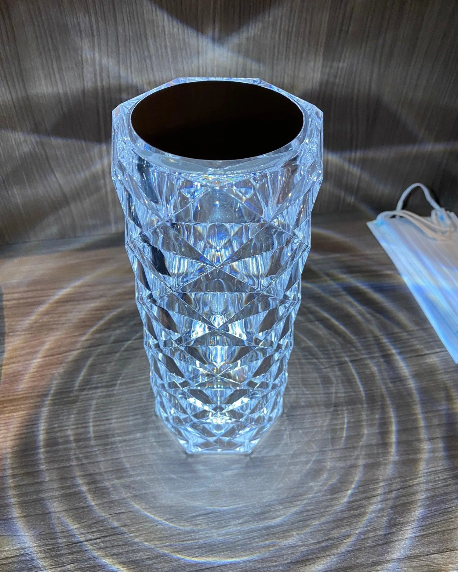 Homeko_Cut_Table_Lamp_-_-4226914 Homeko Cut Table Lamp -