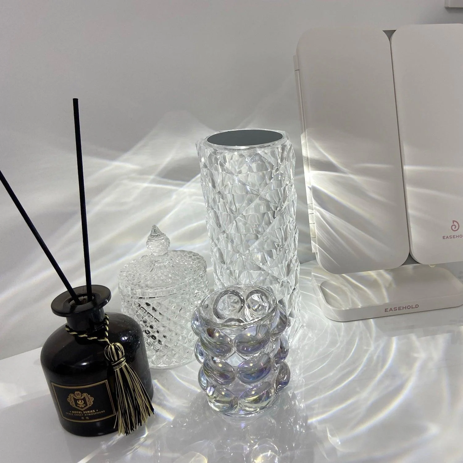 Homeko_Cut_Table_Lamp_-_-4227114 Homeko Cut Table Lamp -