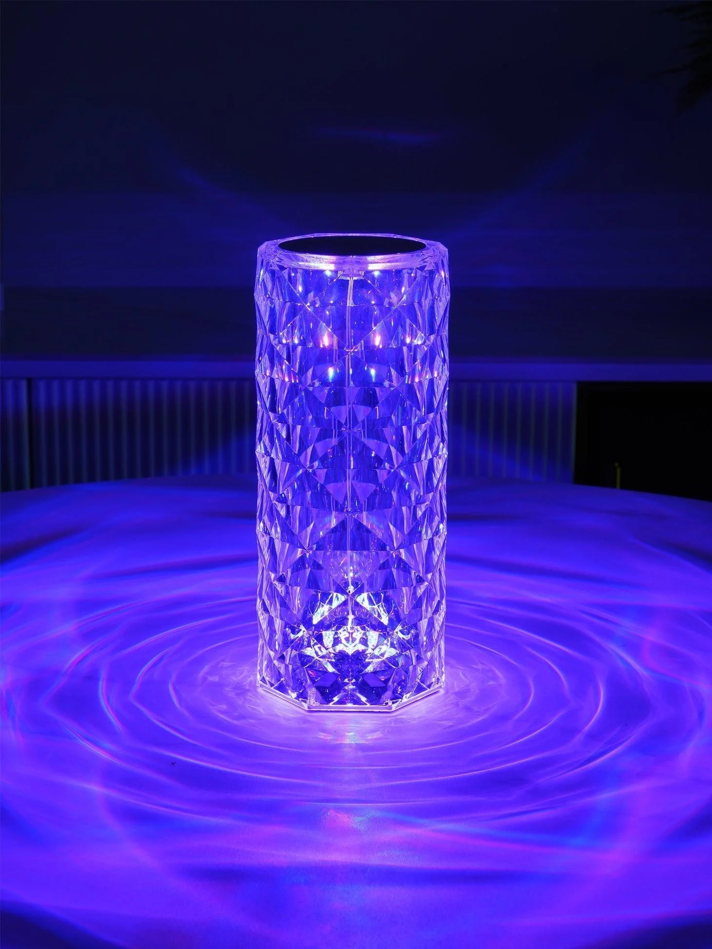 Homeko_Cut_Table_Lamp_-_-4227217 Homeko Cut Table Lamp -