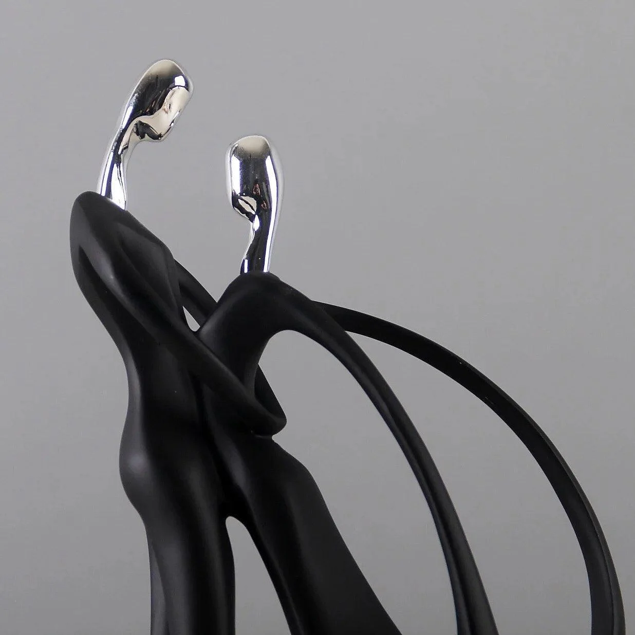 Homeko_Dancing_Couple_Statue_-_-4227879 Homeko Dancing Couple Statue -